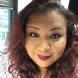 Meet your Posher, Lourdes